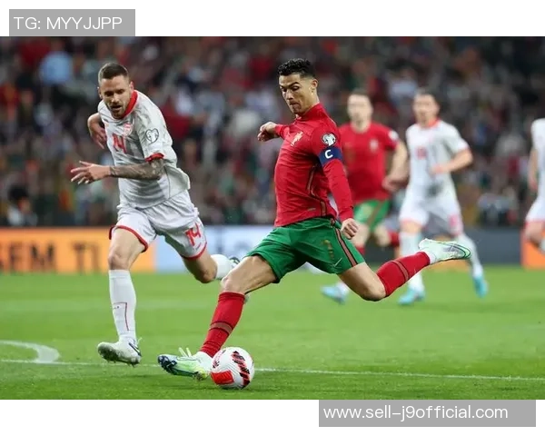 足球世界杯的联赛模式探讨与全球足球发展的新趋势分析