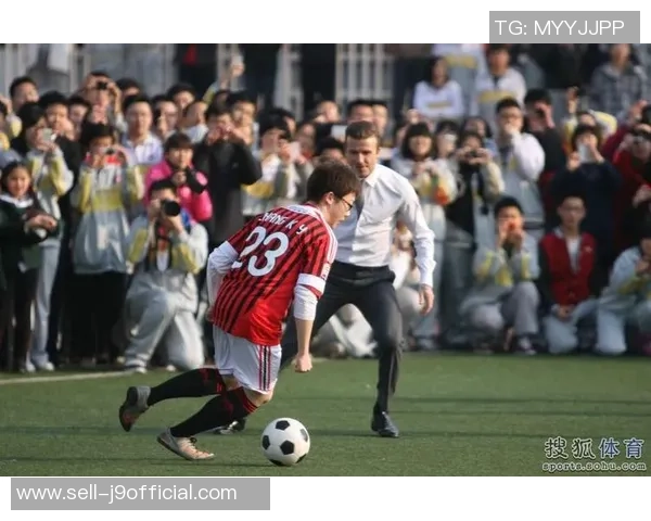 足球基础脚法教学视频全攻略助你快速提升球技与技巧 足球基础脚法教学视频全攻略助你快速提升球技与技巧